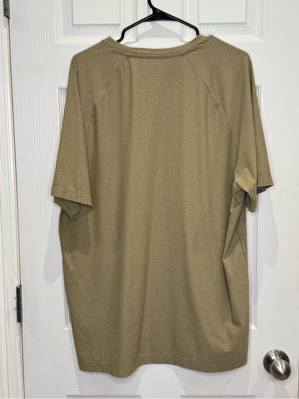 Rhone Men's XXL Reign Short Sleeve Athletic Tee Sand Green Smokey Olive - Picture 3 of 5